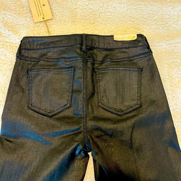 Altar’d State Black Skinny Stretch Jeans Size 9 - Picture 3 of 6